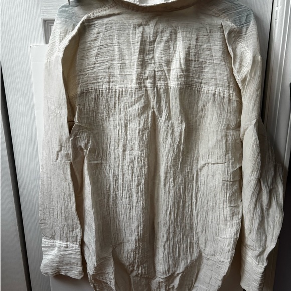 Women's Cream Button-Up Blouse - Picture 2 of 2